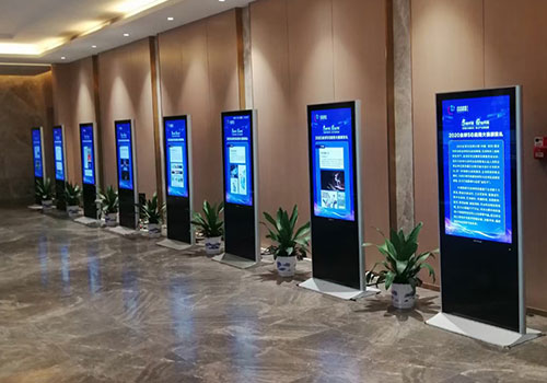 廣告機數(shù)字標牌的應用優(yōu)勢及場景