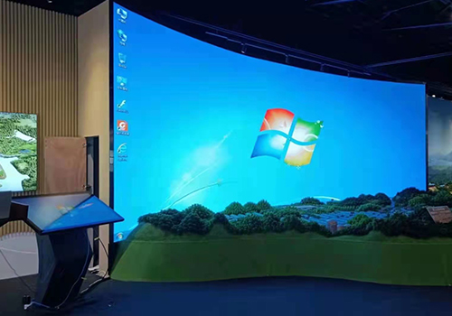 LED定制屏的特點以及適合定制的產(chǎn)品有哪些?