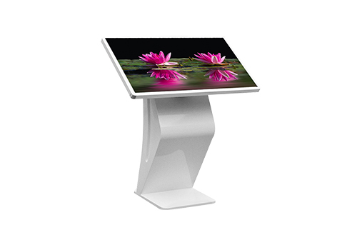 觸摸一體機(jī)在房地產(chǎn)樓盤的應(yīng)用